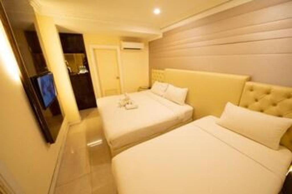 Ritzton Hotel Johor Bahru Buitenkant foto