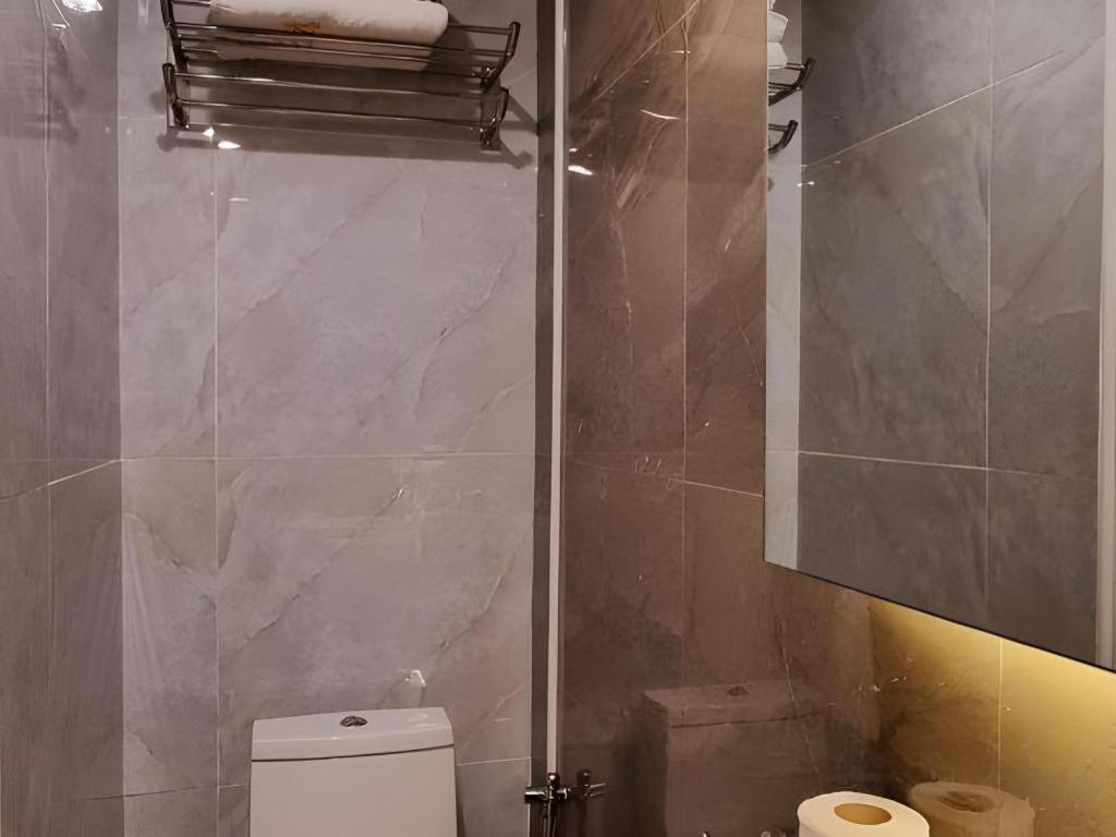 Ritzton Hotel Johor Bahru Buitenkant foto
