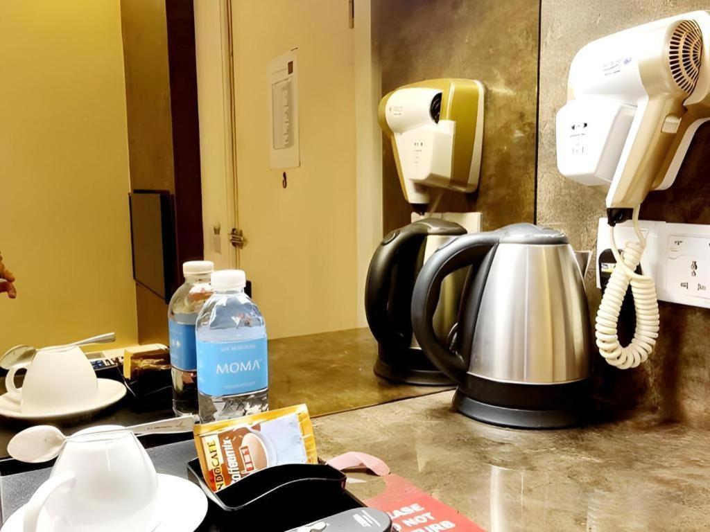 Ritzton Hotel Johor Bahru Buitenkant foto